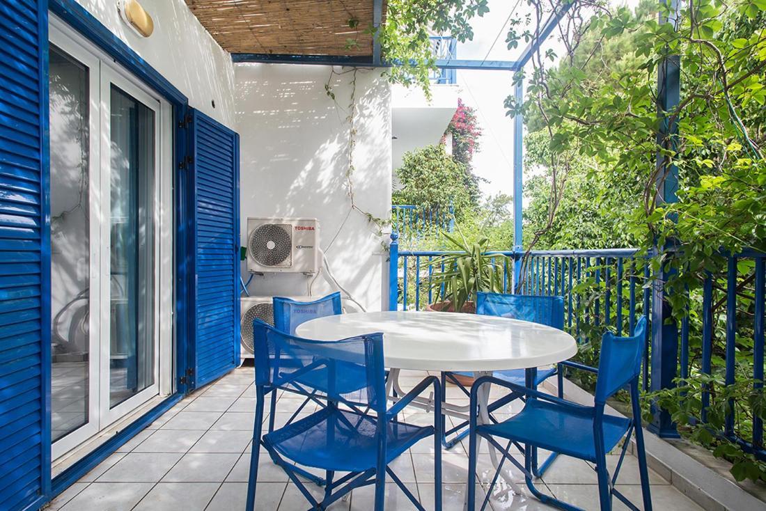 קסילוקסטרו Daphne'S Club Hotel Apartments מראה חיצוני תמונה