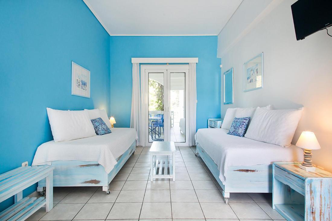 קסילוקסטרו Daphne'S Club Hotel Apartments מראה חיצוני תמונה